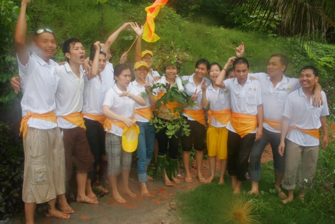 Teambuilding Thoát khỏi đảo hoang